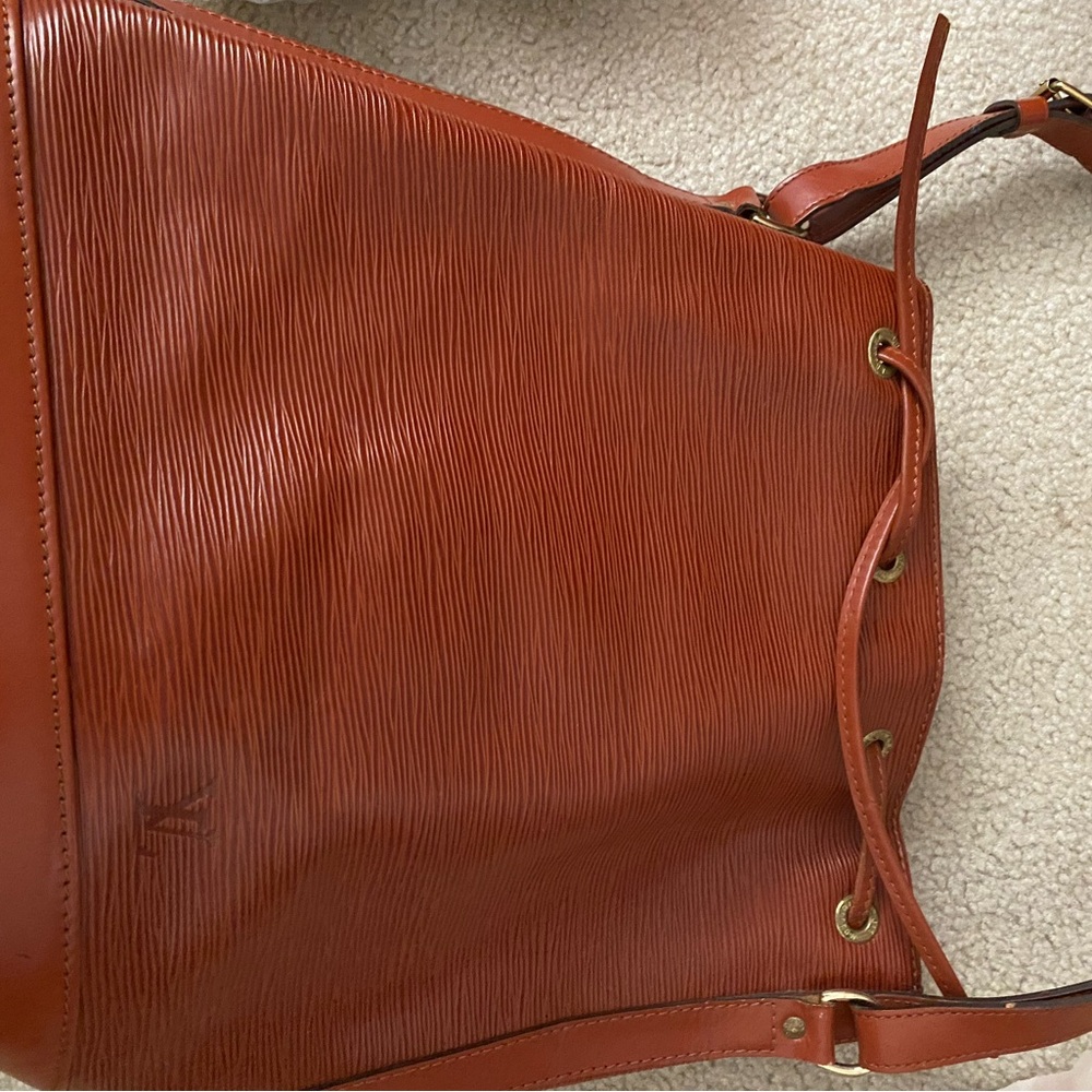 Louis Vuitton Epi Brown Drawstring Bucket Bag